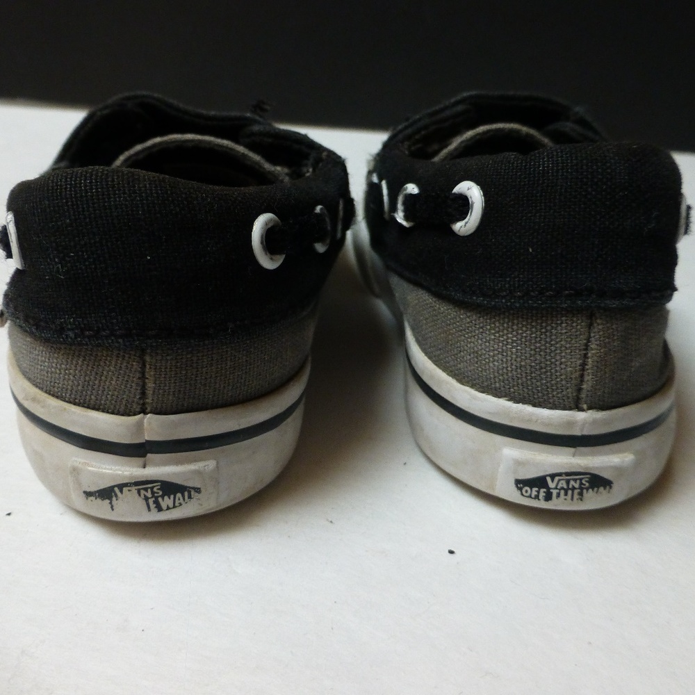 VANS BOAT SHOES GRAY BLACK TODDLER 5 - Picture 3 of 3